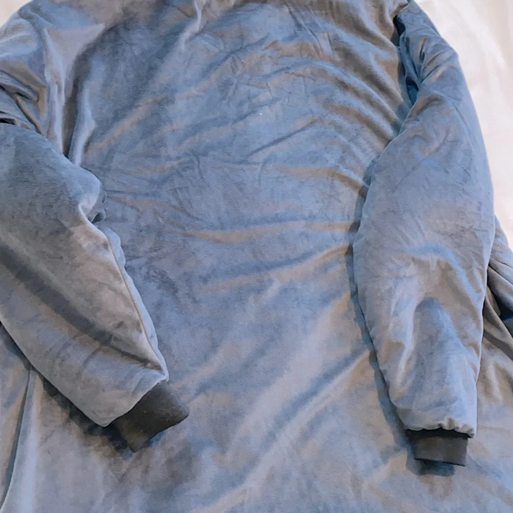 THE COMFY Original | Sherpa Lined Microfiber Fleece‎ Wearable Blanket,Oversized